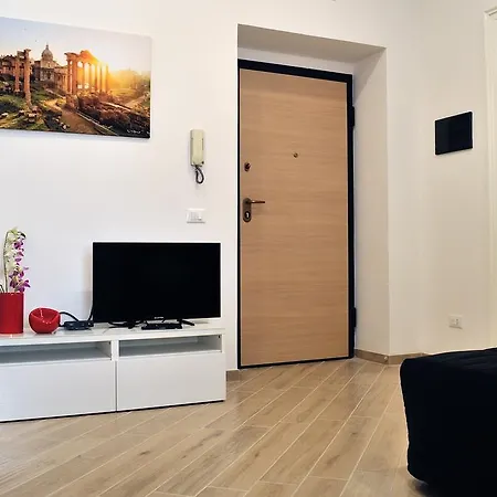 Apartment Sweet Roman Dream *