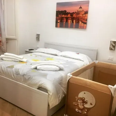 Apartment Sweet Roman Dream *